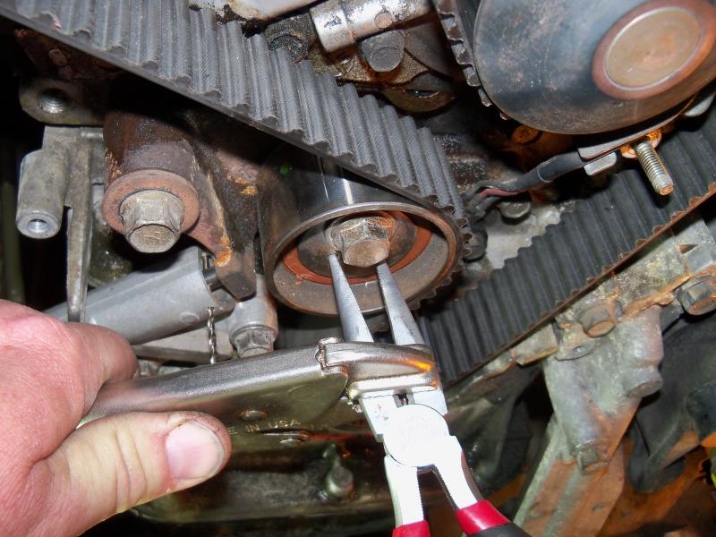 Name:  MonteroSportCamshaftseal048_zps168ce388.jpg
Views: 4988
Size:  80.1 KB