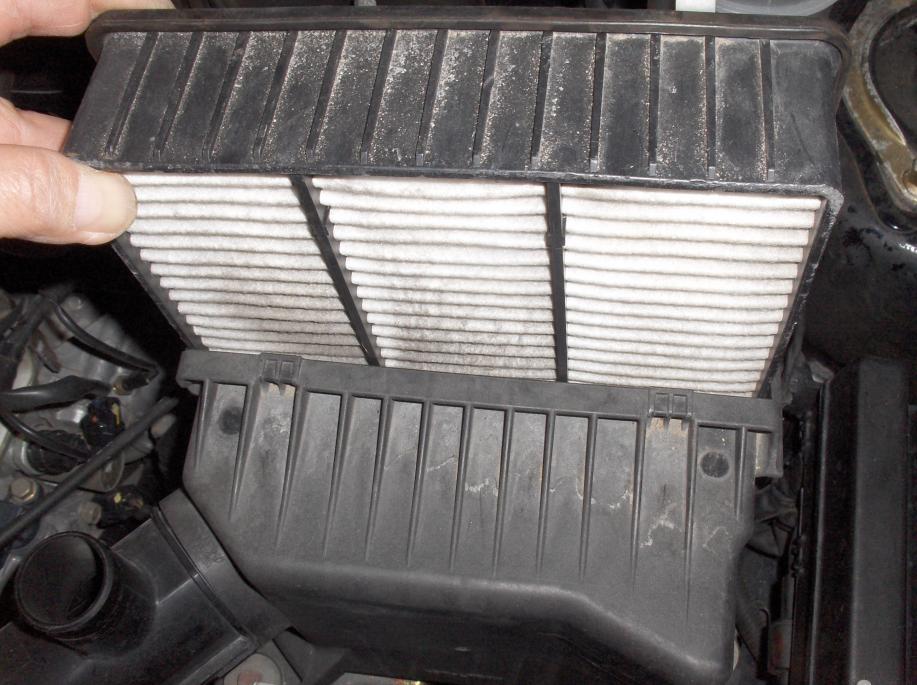 How To Replace 2003, 2004, 2005 & 2006 Mitsubishi Outlander Air Filter - Mitsubishi Forum 2005 Mitsubishi Endeavor Cabin Air Filter Location