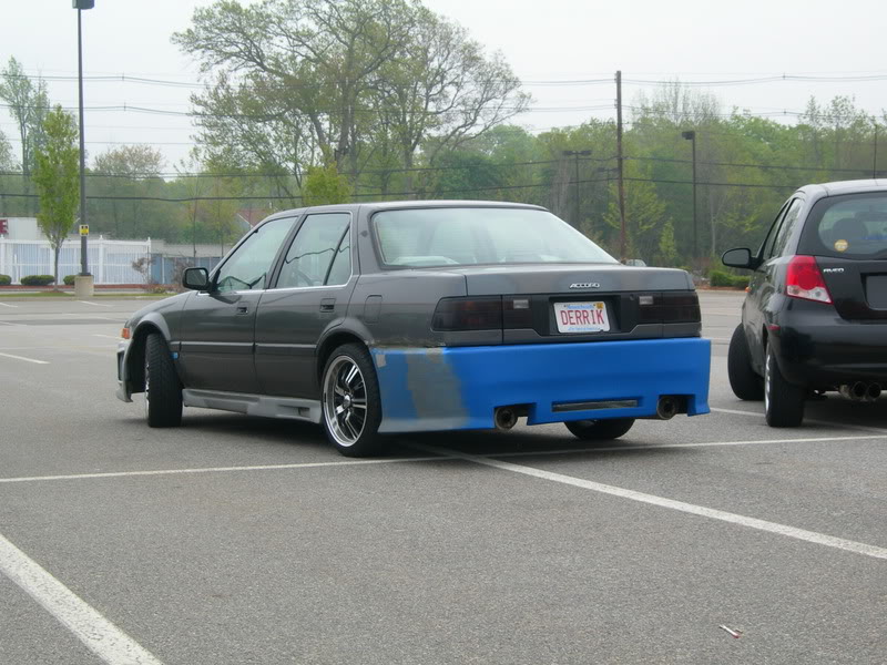 Name:  CivicRicer2May-2006.jpg
Views: 24
Size:  103.7 KB